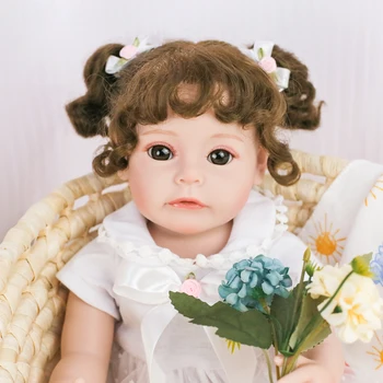 CUAIBB Realista Renascer Bady Boneca de Corpo Inteiro de Silicone Bebe Recém-nascido Menina Realistas Soft Touch 3D da Pele Pintada de Boneca Com Chupeta