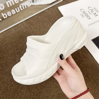 Sapatos de verão para as Mulheres 2023 Retro Aberto Toe Plataforma das Mulheres Chinelos de quarto Punk Aumento Robusto de Cunhas de Senhoras Chinelos de quarto Feminino Slides