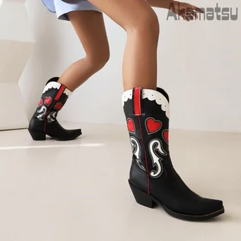 Vermelho e Preto Coração de Cowboy, Botas de Sapatos femininos Retro Bordado Estilo Europeu Pu Dedo Apontado Grosso Med Calcanhar de Manga Botas