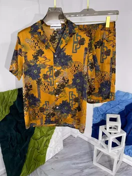 2023 Verão Chique de roupas masculinas de Alta Qualidade, estampa Floral Curto mangas de Camisa + Calções de Praia de Duas peças de Conjunto C686