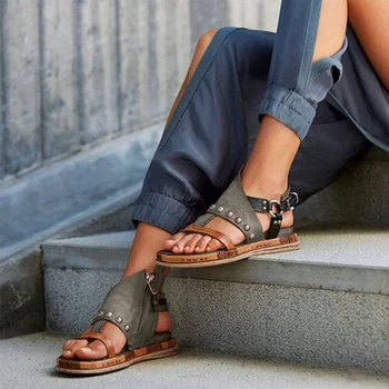 Sapatos de senhoras na Venda De 2023 Nova Moda Retro Romano Rebites Sólidos Mulheres, as Sandálias de Verão ao ar livre Casual Mulheres Beach Sandalias